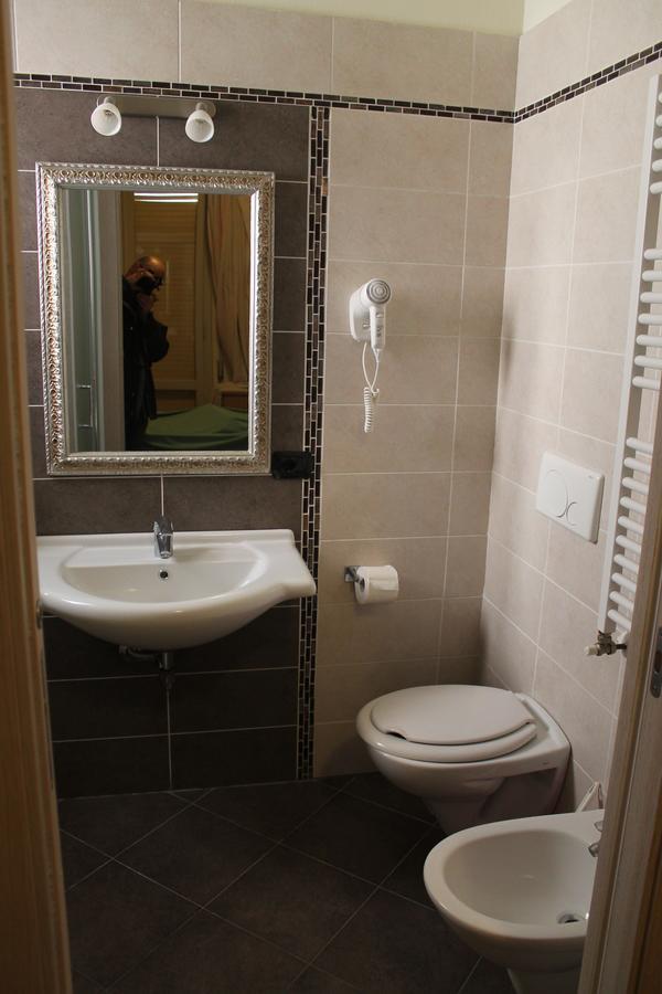 Hotel Oblio ริมินี ภายนอก รูปภาพ